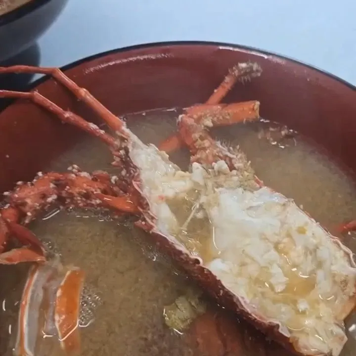 🦞今日のお楽しみは「二度美味しい」伊勢海老🦞